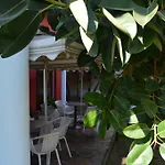 Hotel Ani