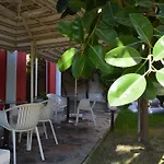 Hotel Ani