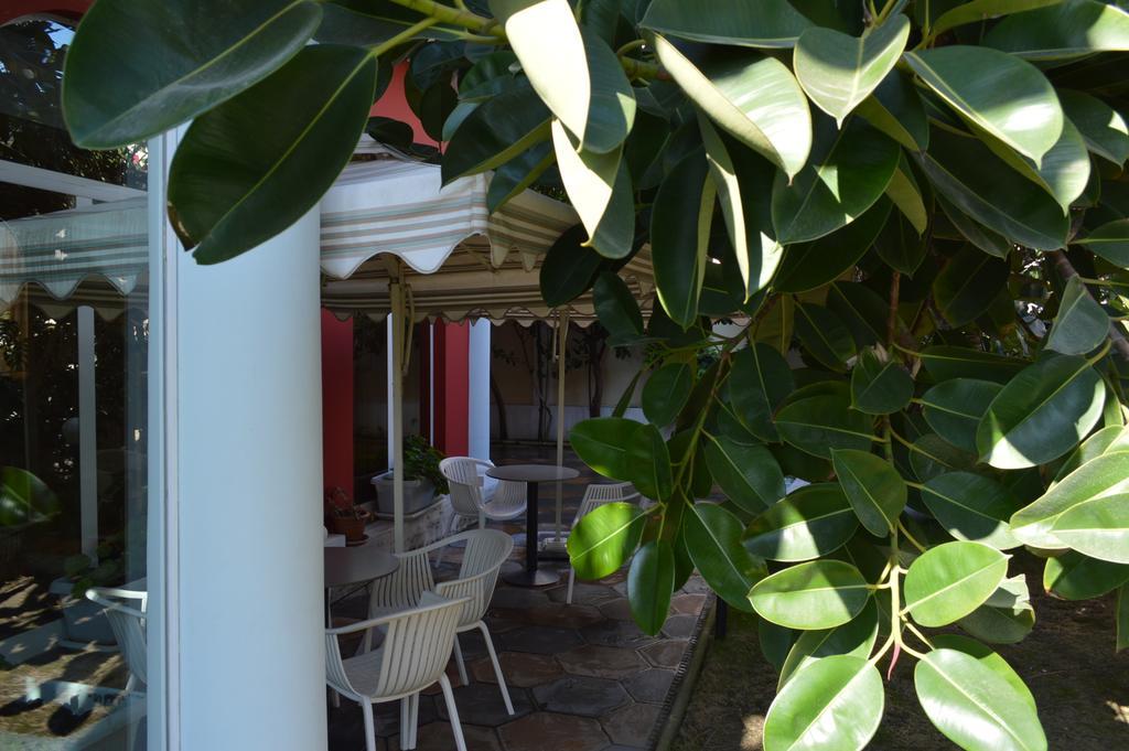 Ani Hotel 2*